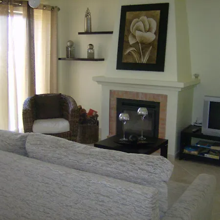 Casa Mateus Алвор